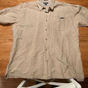 Eddie Bauer Men's Light Tan Casual Button Down Shirt